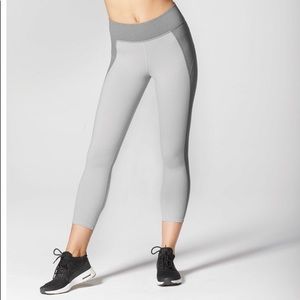 Michi Lotus Crop Legging